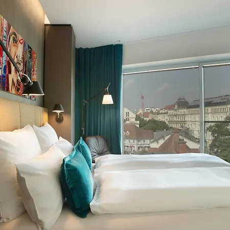 One Hotel 3*